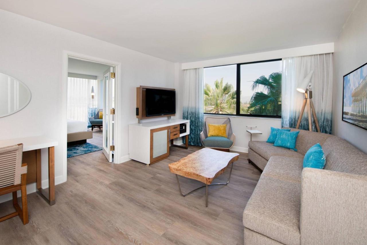 Renaissance Newport Beach Hotel Eksteriør bilde
